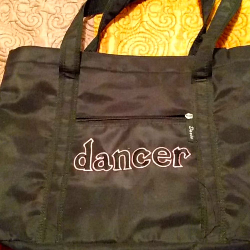 Dance bag, maddie ziegler merch